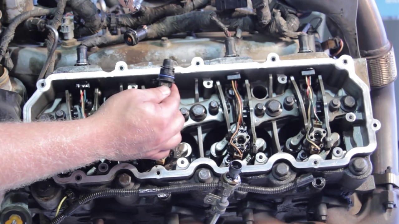 Ford 6.0 Liter Powerstroke Fuel Injector Installation